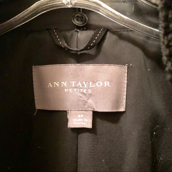 ANN TAYLOR PETITE ZIP UP JACKET - Picture 4 of 8